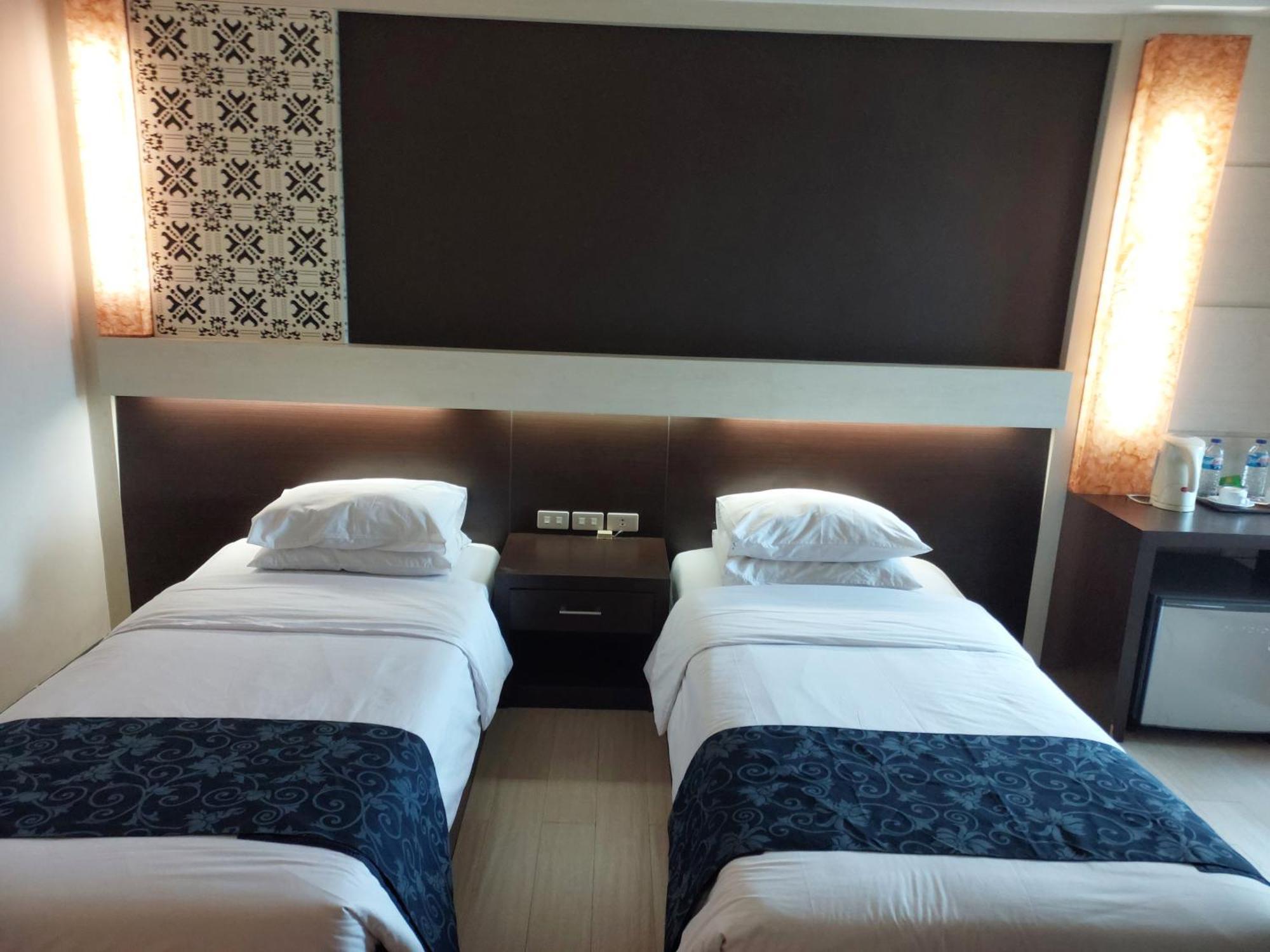 Hotel New Puri Garden Bandara Semarang Eksteriør bilde